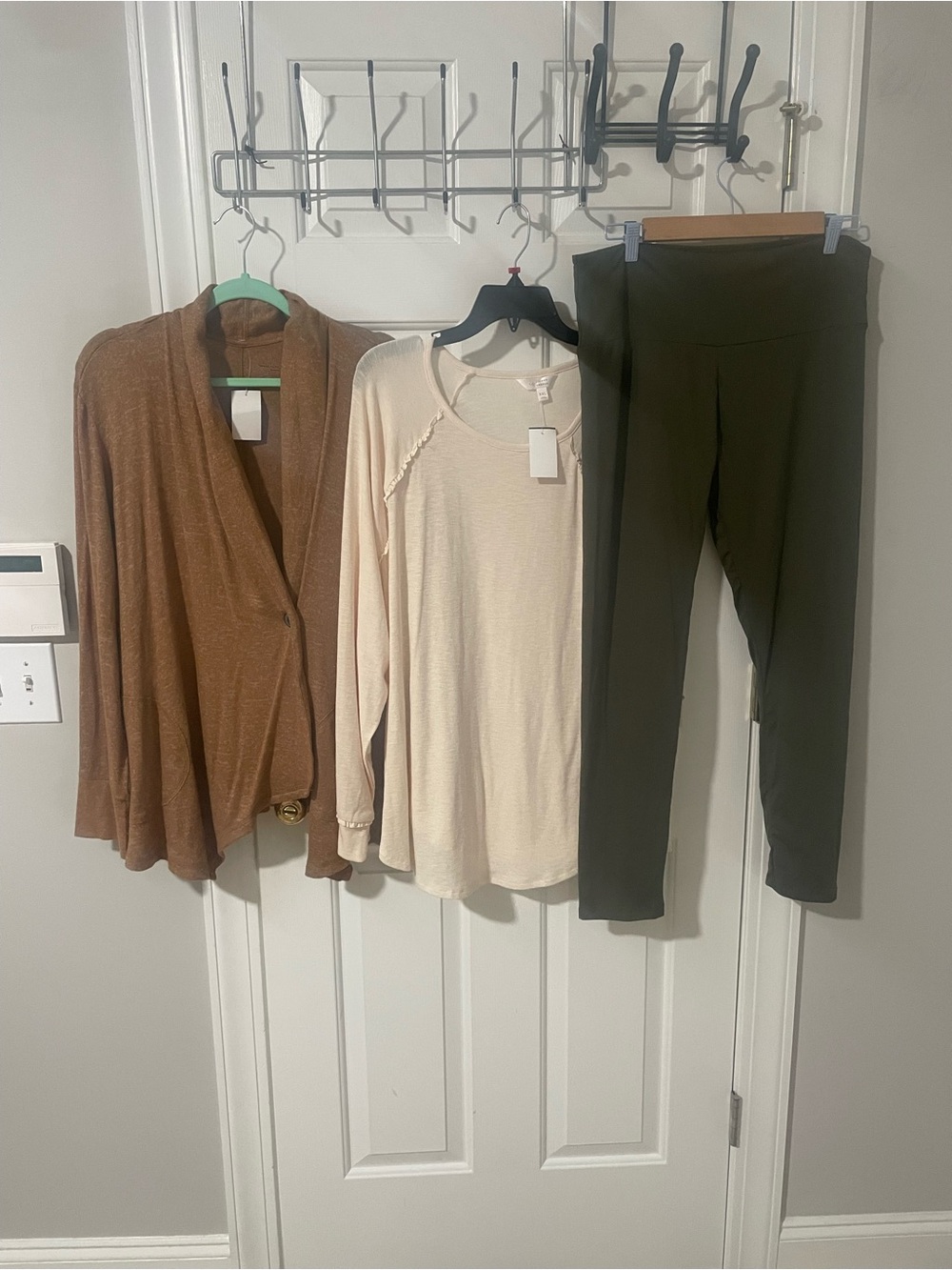 Cream xxl Long-Sleeve Knit Top - Classic Lightweight Sweater 1x leggings xxl